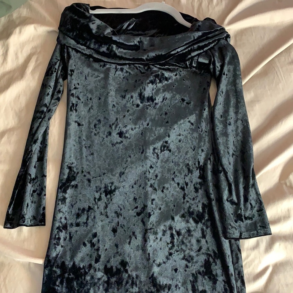 Bcbg off the shoulder